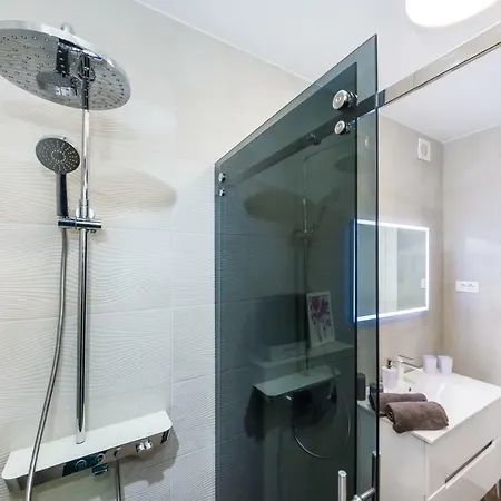 Luxury Goldy Apartament